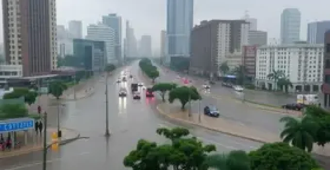São Paulo alagamentos chuva forte