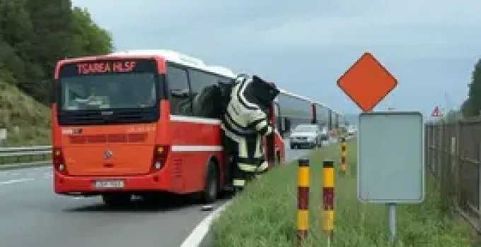 ônibus sem passageiros