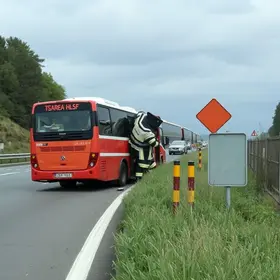 ônibus sem passageiros