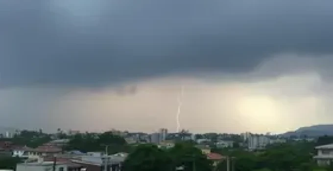 tempestade e granizo